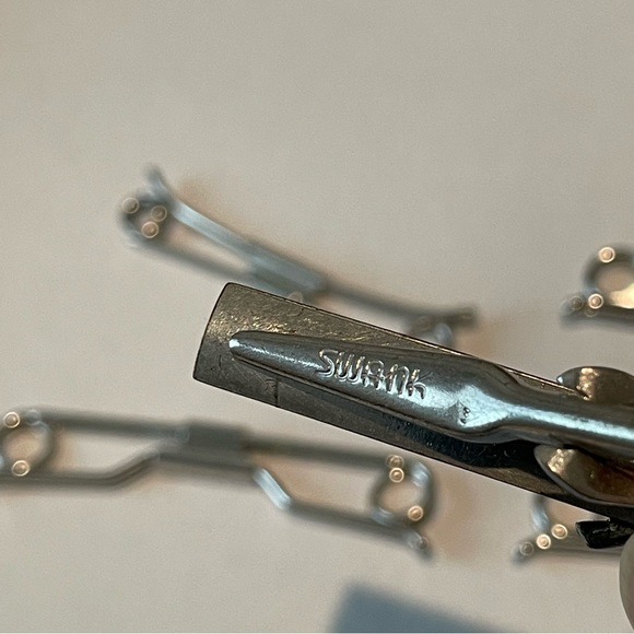 VINTAGE SWANK TIE BAR CLIPS Pat. NO. 75818 Silver/Gold Tone Lot Of 5ea - Picture 5 of 9